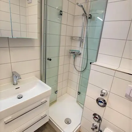 - Haus F, App 0f1006 Apartment *